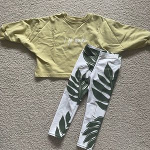 Hawaiian Print Toddler Girl set 3T/4T sweater shirt and leggings set